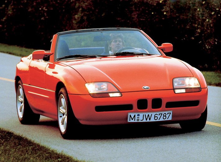 BMW Z1 : Temporary lane change