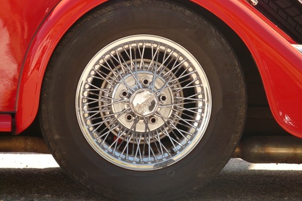 Tire pressure: rules to keep in mind.