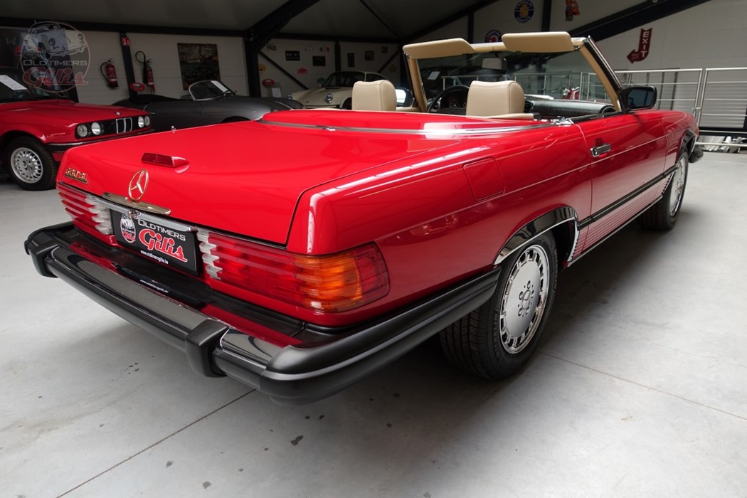 19 Mercedes 560sl Cabrio Mercedes Benz Sl Car For Sale Classic Car Passion 19 Mercedes 560sl Cabrio Mercedes Benz Sl Car For Sale Classic Car Passion
