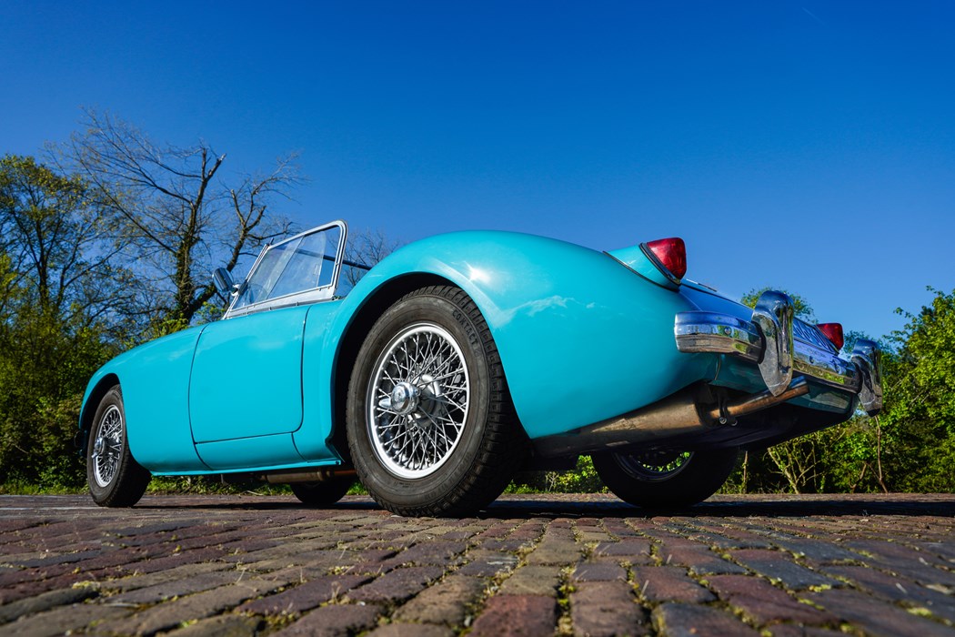 MG MGA - 1958 MG MGA | Car for sale | Classic Car Passion