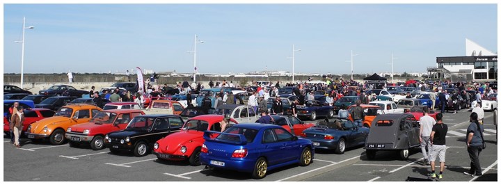 Rassemblement mensuel ARVA (Amicale Rochelaise de Véhicules Anciens) (1)