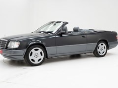 Mercedes-Benz 220 1994